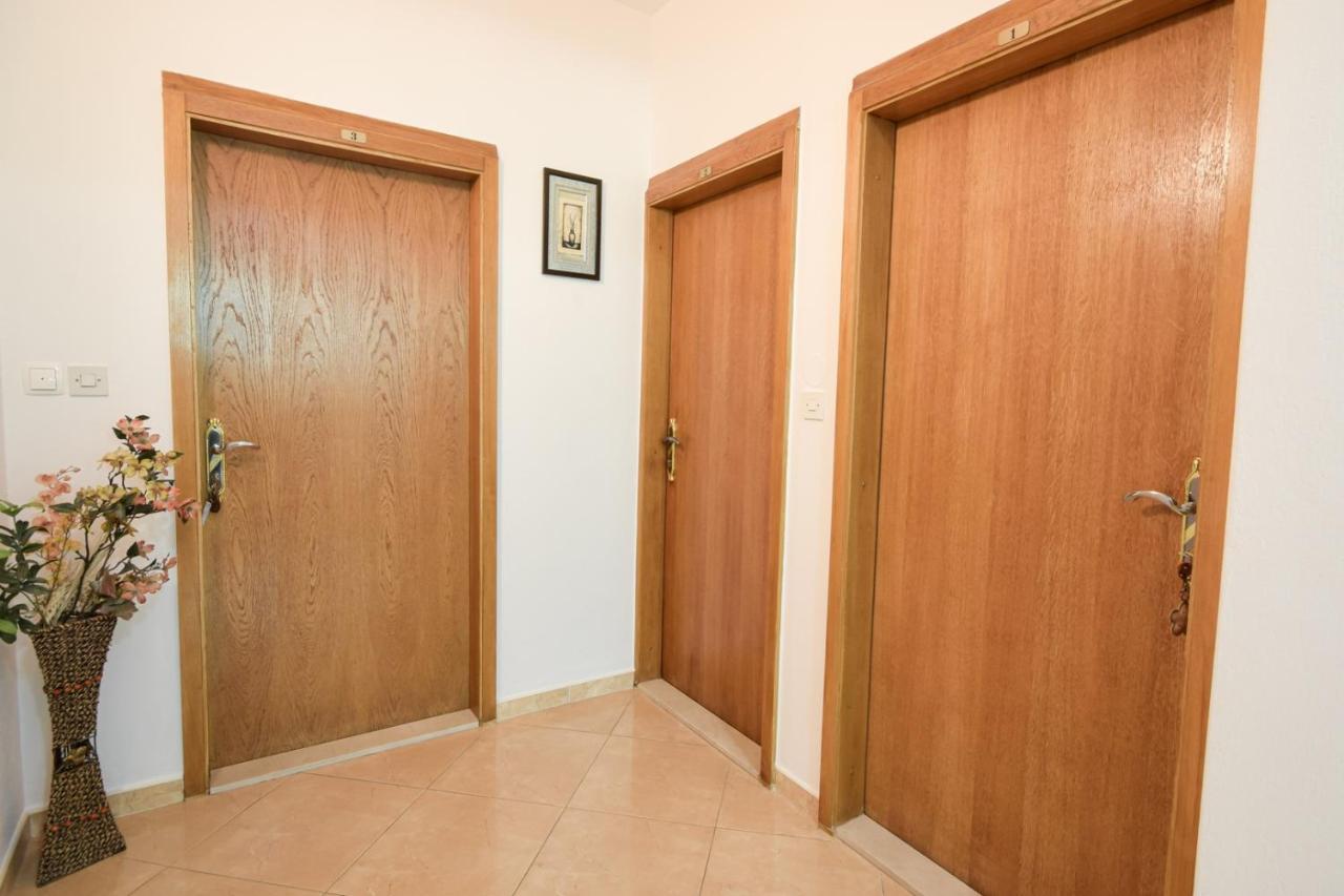 Ferienwohnung Marios Brela Exterior foto