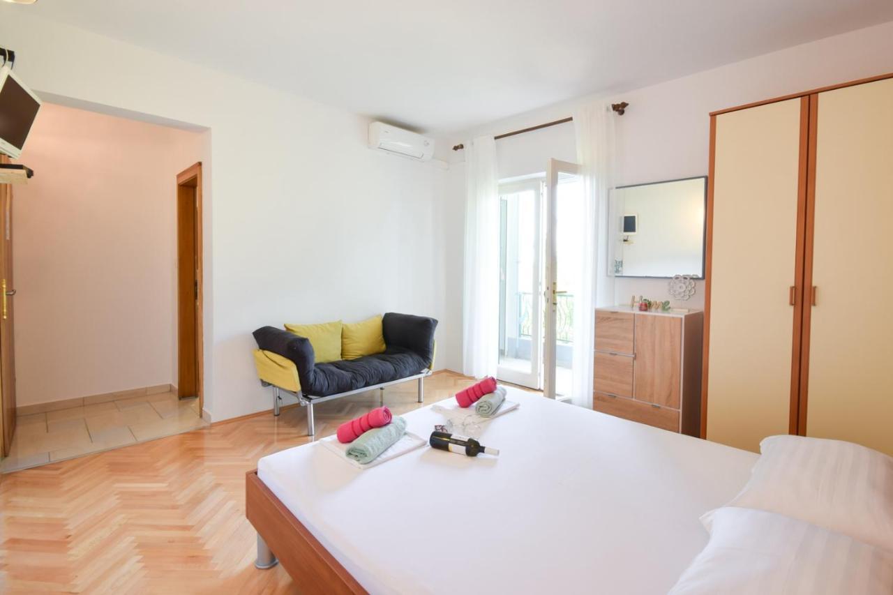 Ferienwohnung Marios Brela Exterior foto