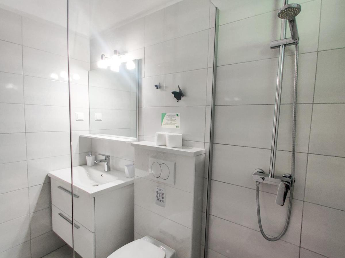 Ferienwohnung Marios Brela Exterior foto