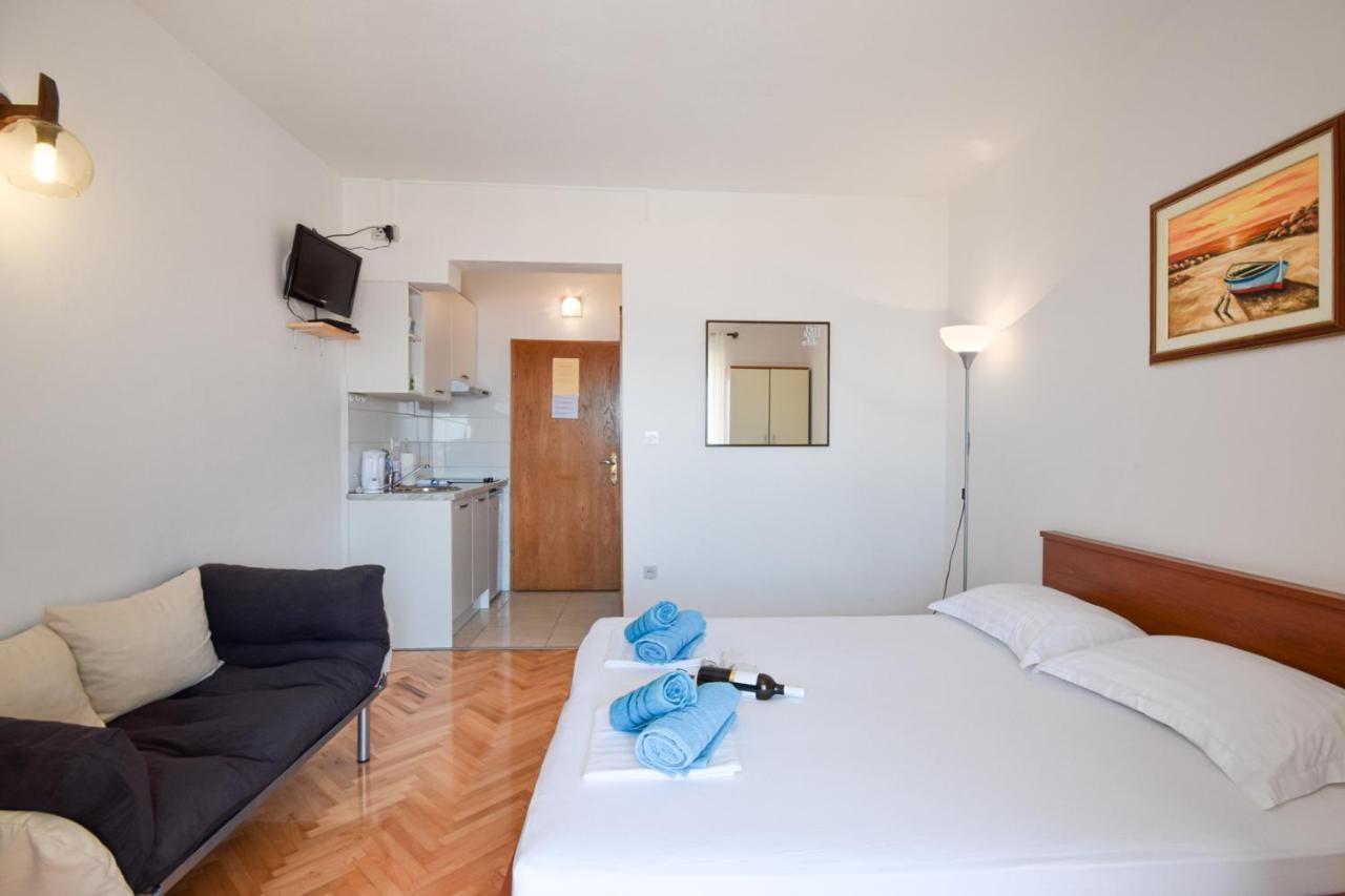 Ferienwohnung Marios Brela Exterior foto