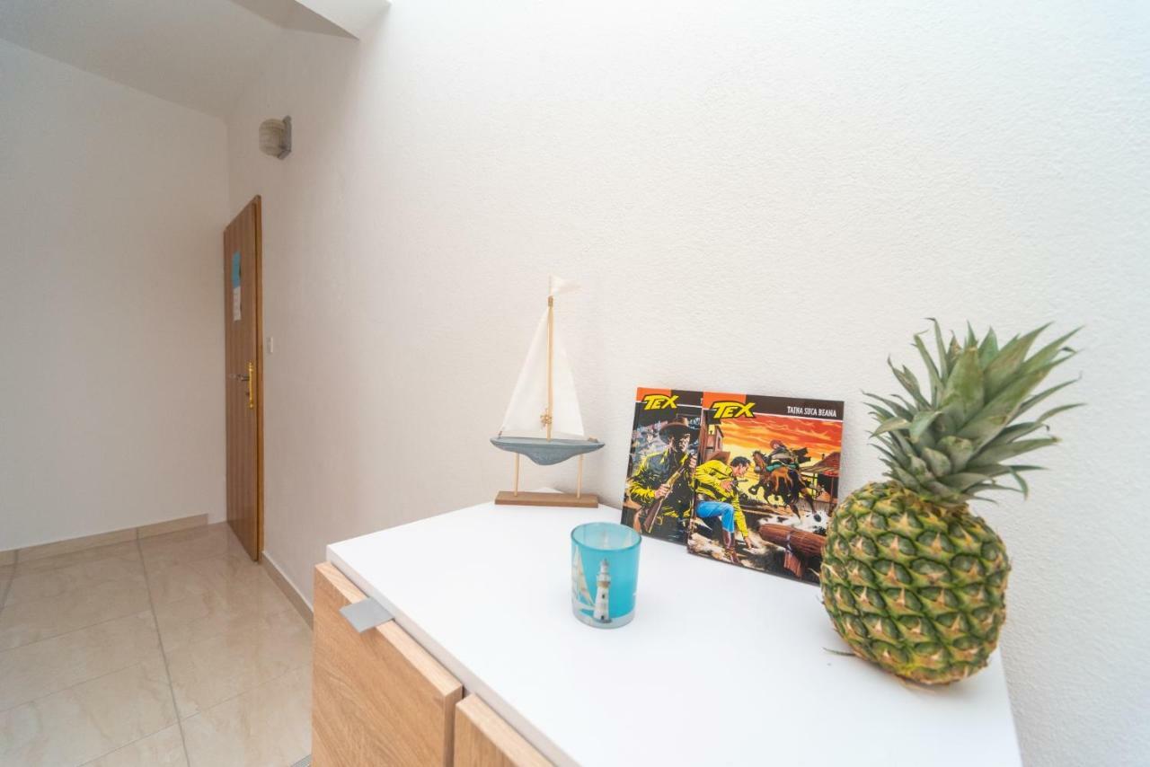 Ferienwohnung Marios Brela Exterior foto